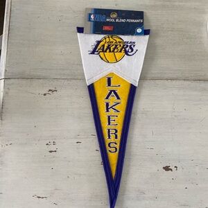 Vintage NBA Los Angeles Lakers Wool Sports Pennant - Winning Streak 2004 - NEW